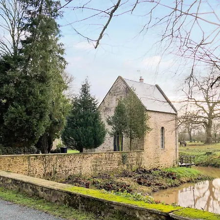 Amazing Home In Auxais With Wifi *