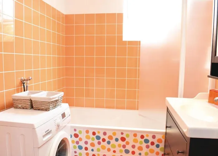 Ferienhaus Nice Home In Auxais With Wifi *